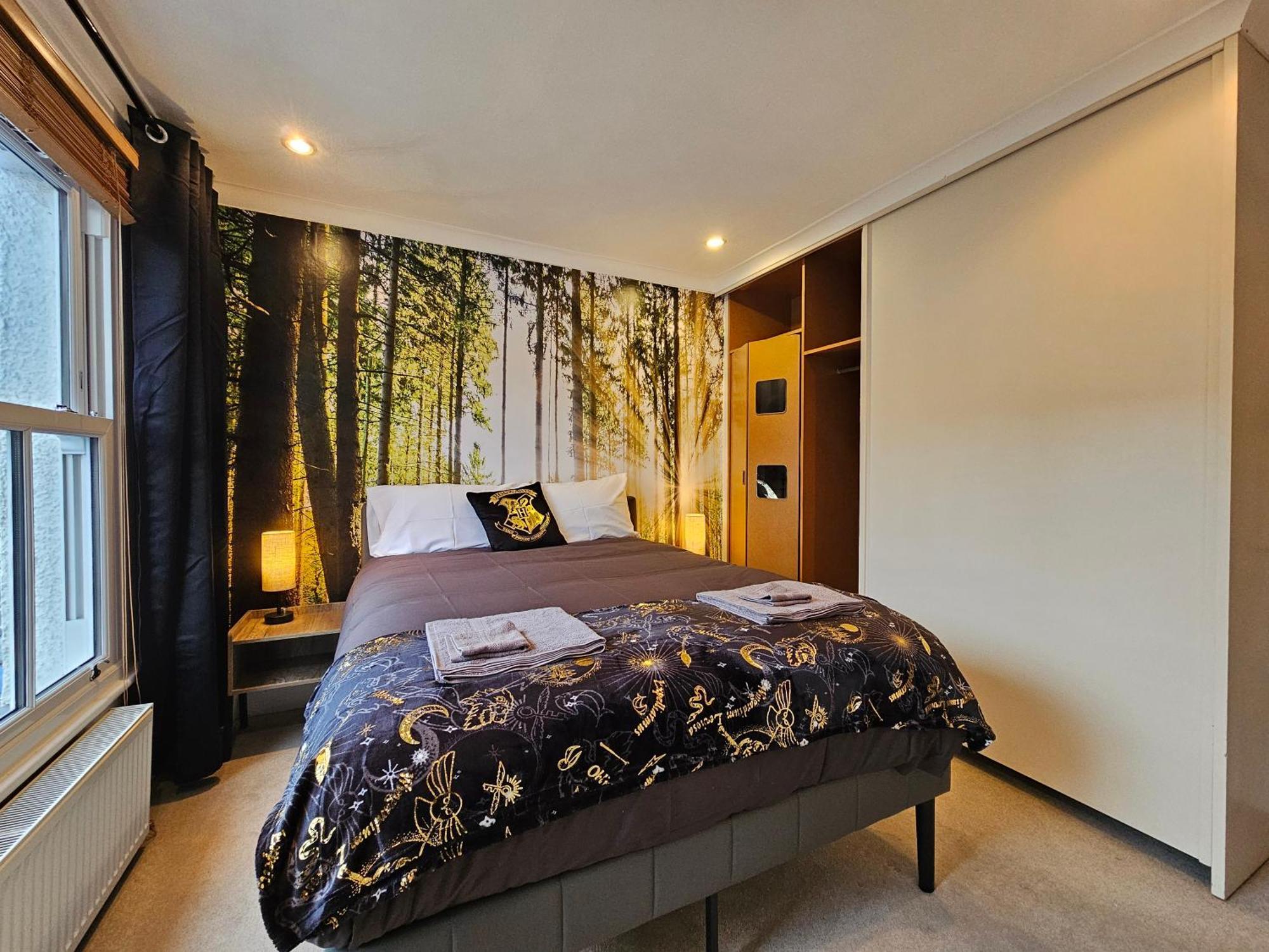Magical Harry Potter Themed Home In Watford - Free Off-Street Parking מראה חיצוני תמונה